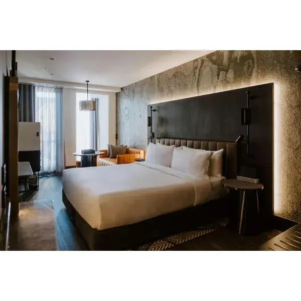 The Motley Hotel Richmond to Melbourne Airport premium and luxurious chauffeur service