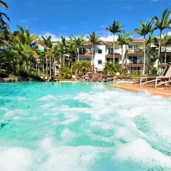 Grande Florida Beachside Resort to Brisbane Airport (BNE) premium and luxurious chauffeur service