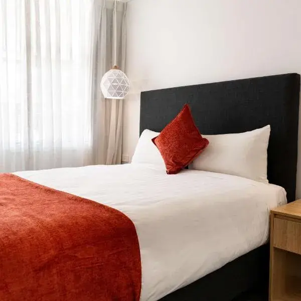 Econo Lodge Mildura to Melbourne Airport premium and luxurious chauffeur service