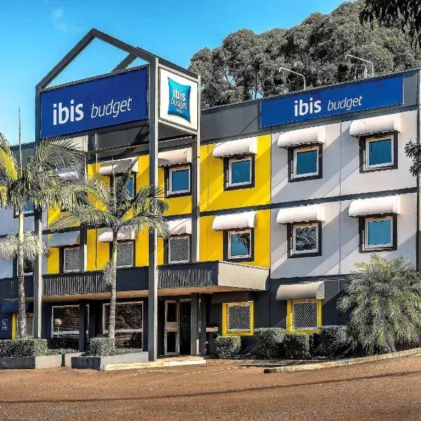 ibis Budget - Enfield to Sydney Airport (SYD) premium and luxurious chauffeur service