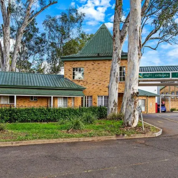 Quality Inn Penrith Sydney to Sydney Airport (SYD) premium and luxurious chauffeur service