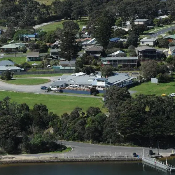 Marlo Hotel to Melbourne Airport premium and luxurious chauffeur service