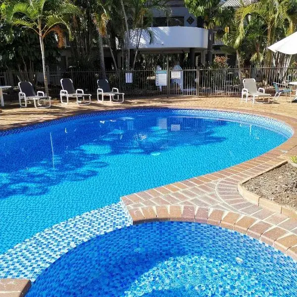 Bay of Palms to Brisbane Airport (BNE) premium and luxurious chauffeur service