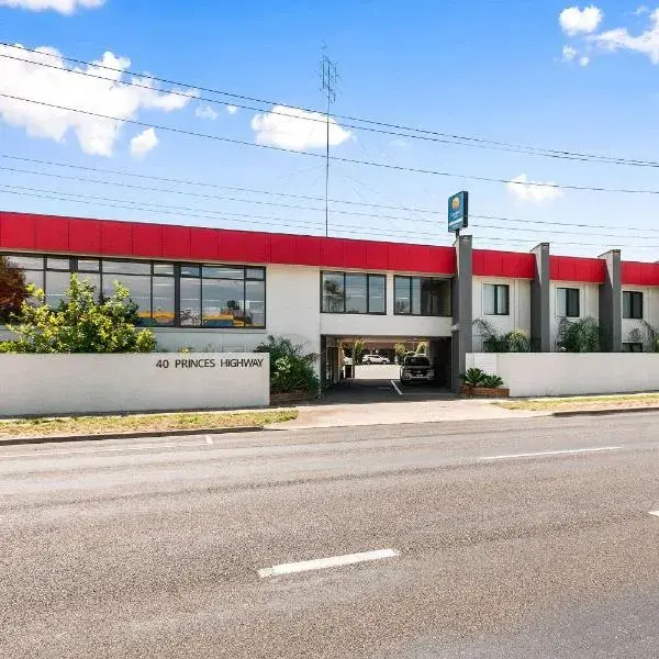Comfort Inn Traralgon to Melbourne Airport premium and luxurious chauffeur service
