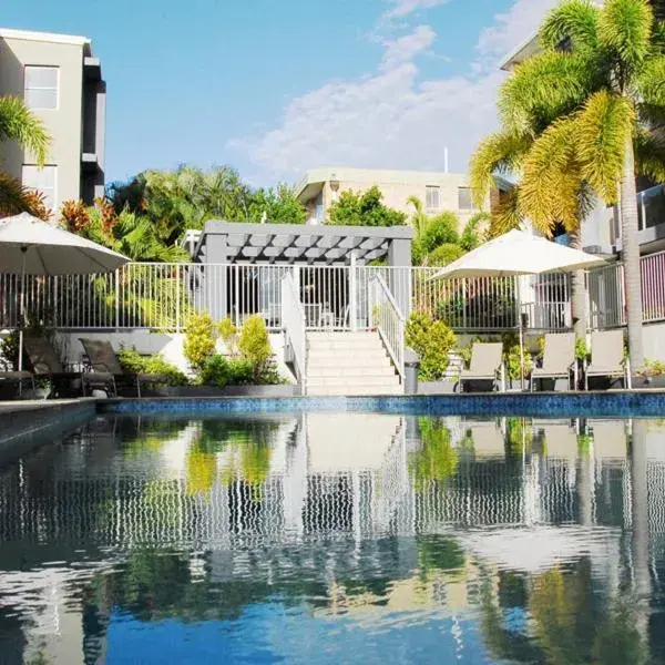 Splendido Resort Apartments to Brisbane Airport (BNE) premium and luxurious chauffeur service