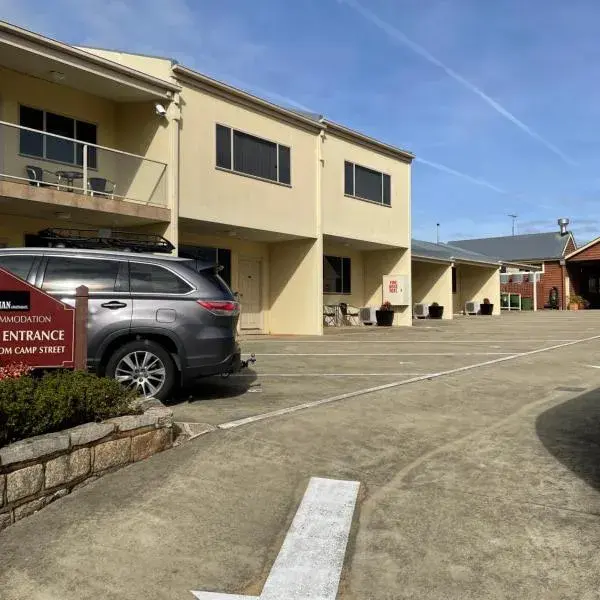 Hibernian Hotel to Melbourne Airport premium and luxurious chauffeur service