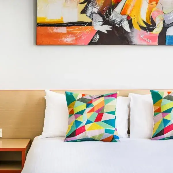 Granville Hotel to Sydney Airport (SYD) premium and luxurious chauffeur service