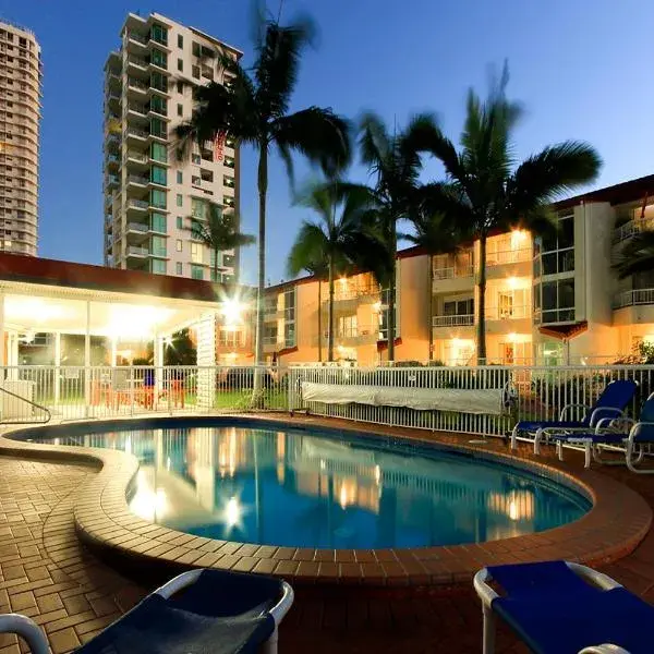 Key Largo Holiday Apartments to Brisbane Airport (BNE) premium and luxurious chauffeur service