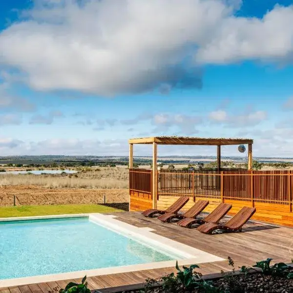Monarto Safari Resort to Adelaide Airport (ADL) premium and luxurious chauffeur service
