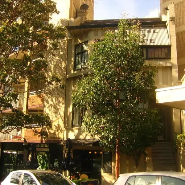 Hotel 59 Sydney to Sydney Airport (SYD) premium and luxurious chauffeur service