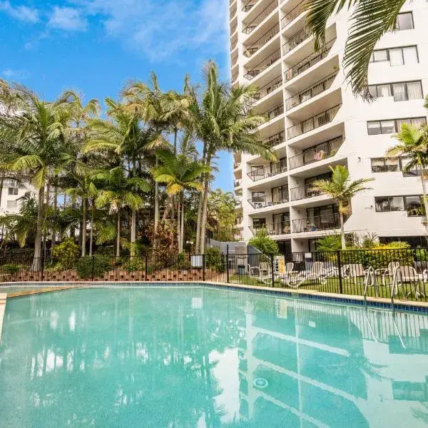 Horizons Holiday Apartments - OFFICIAL to Brisbane Airport (BNE) premium and luxurious chauffeur service