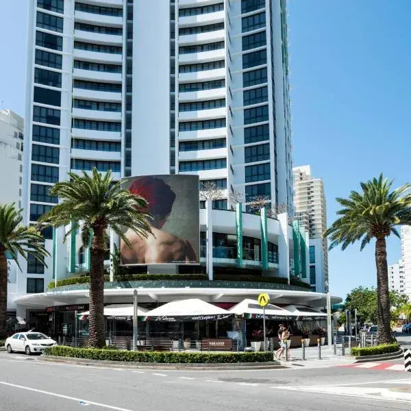 Aria Apartments to Brisbane Airport (BNE) premium and luxurious chauffeur service