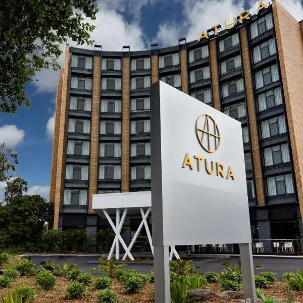 Atura Albury to Melbourne Airport premium and luxurious chauffeur service