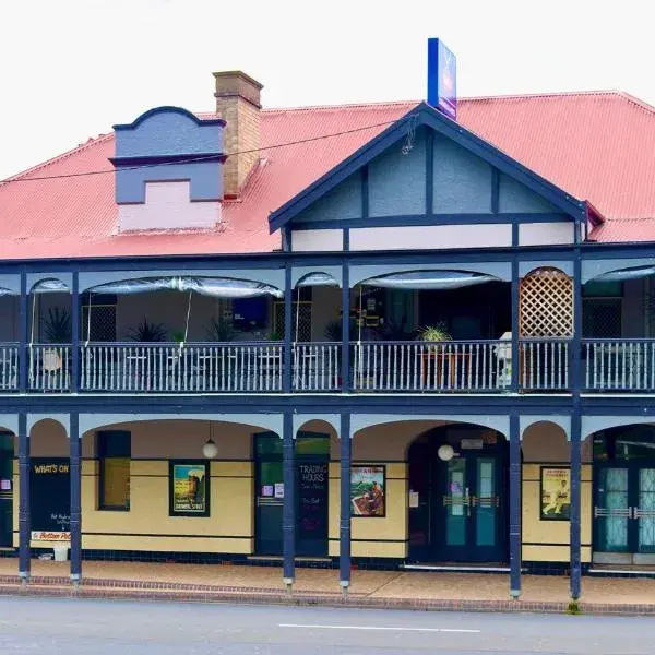 The Commercial Hotel Wallerawang to Sydney Airport (SYD) premium and luxurious chauffeur service