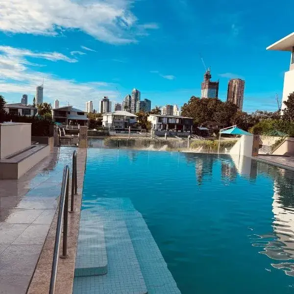 Blue Haven to Brisbane Airport (BNE) premium and luxurious chauffeur service