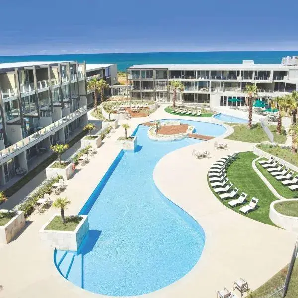 Wyndham Resort Torquay to Melbourne Airport premium and luxurious chauffeur service