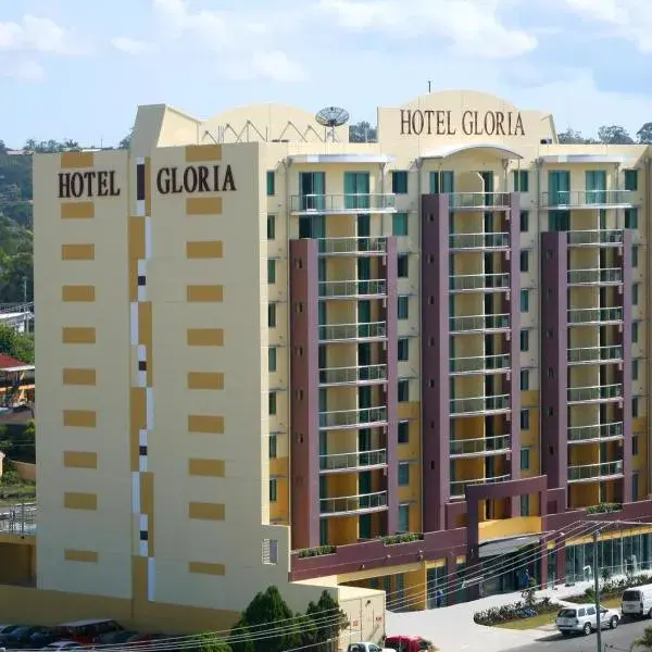 Hotel Gloria to Brisbane Airport (BNE) premium and luxurious chauffeur service