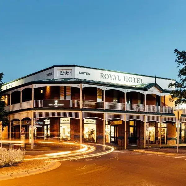 The Royal Daylesford Hotel to Melbourne Airport premium and luxurious chauffeur service