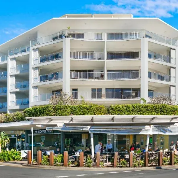 Rovera Apartments to Brisbane Airport (BNE) premium and luxurious chauffeur service
