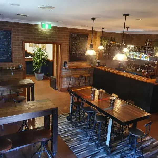 The Lancefield Lodge to Melbourne Airport premium and luxurious chauffeur service