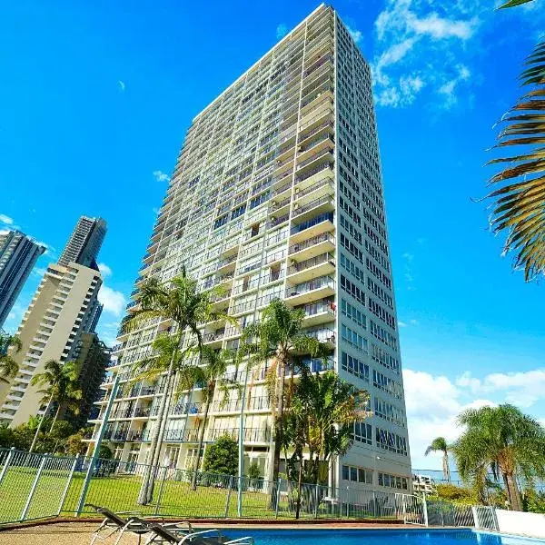 Condor Apartments by Gold Coast Premium to Brisbane Airport (BNE) premium and luxurious chauffeur service