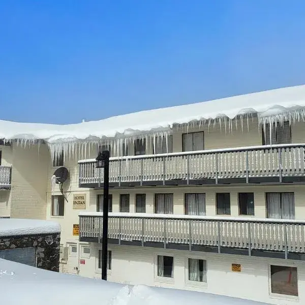 Enzian Hotel - Mt Buller to Melbourne Airport premium and luxurious chauffeur service
