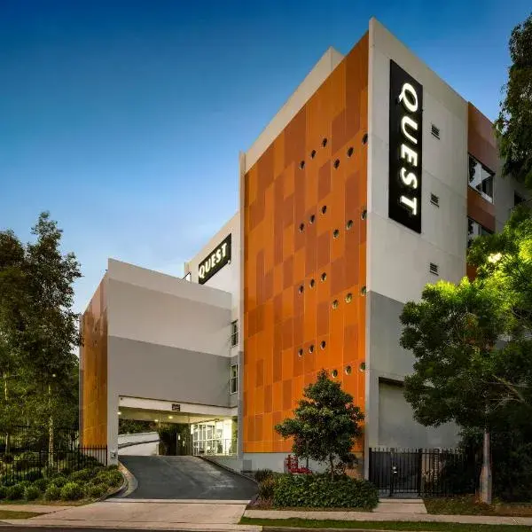 Quest Campbelltown to Sydney Airport (SYD) premium and luxurious chauffeur service