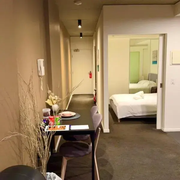 Chill Jazz Corner Home to Melbourne Airport premium and luxurious chauffeur service