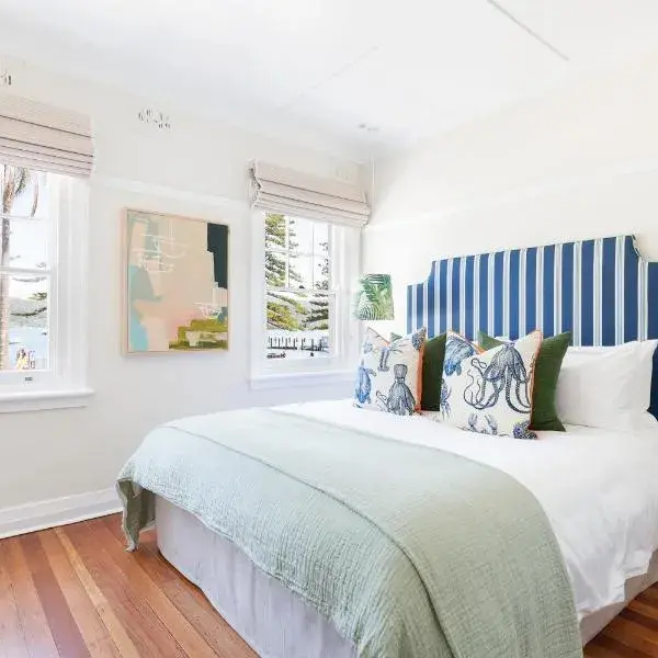 Barrenjoey House to Sydney Airport (SYD) premium and luxurious chauffeur service