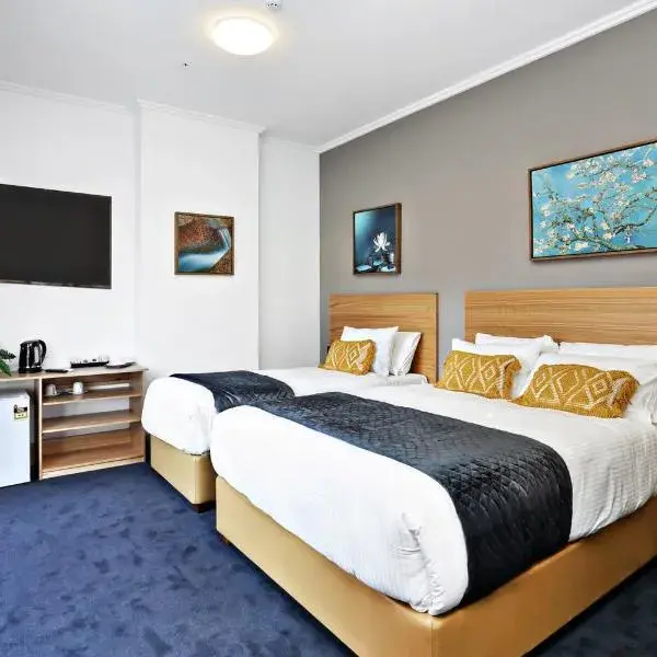 Meridian Hotel Hurstville to Sydney Airport (SYD) premium and luxurious chauffeur service