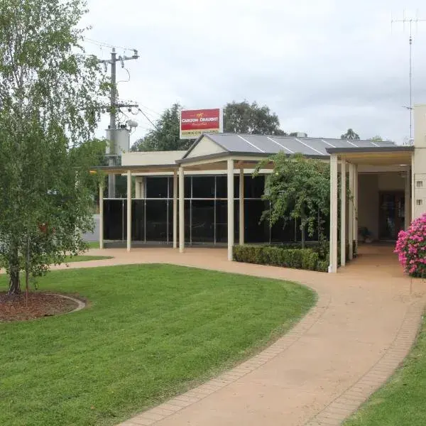 Rubicon Hotel Motel to Melbourne Airport premium and luxurious chauffeur service
