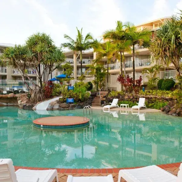 BreakFree Alexandra Beach to Brisbane Airport (BNE) premium and luxurious chauffeur service