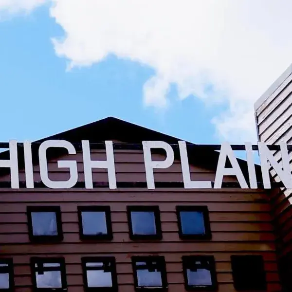Hotel High Plains to Melbourne Airport premium and luxurious chauffeur service