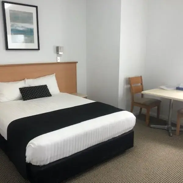 Narwee Hotel to Sydney Airport (SYD) premium and luxurious chauffeur service