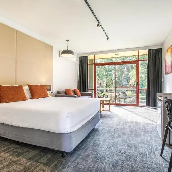 Nightcap at York on Lilydale to Melbourne Airport premium and luxurious chauffeur service
