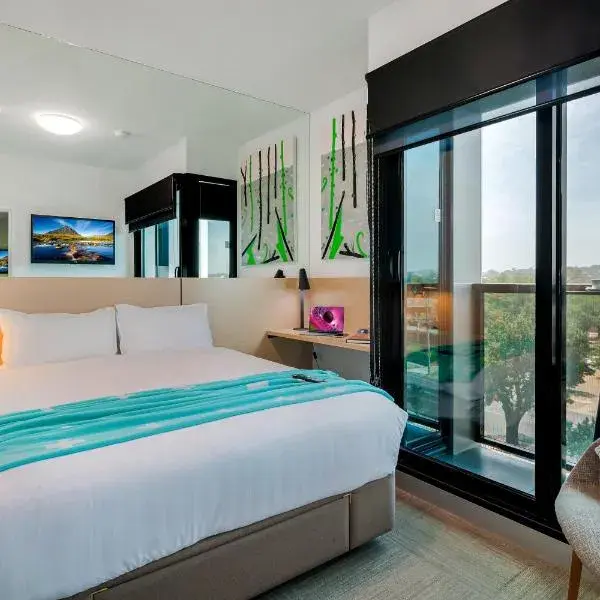 Mercure Bendigo Schaller to Melbourne Airport premium and luxurious chauffeur service