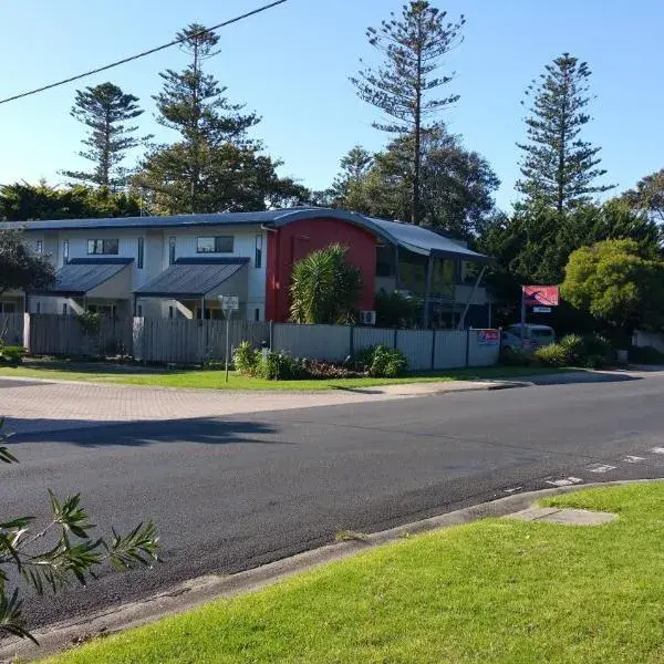 Apartments At Glen Isla to Melbourne Airport premium and luxurious chauffeur service