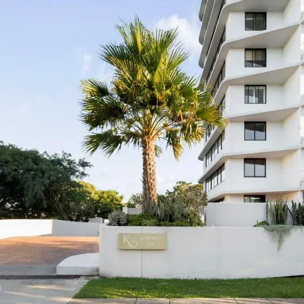 Kirribilli Apartments to Brisbane Airport (BNE) premium and luxurious chauffeur service