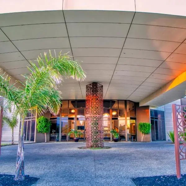 Quality Hotel Point Cook to Melbourne Airport premium and luxurious chauffeur service