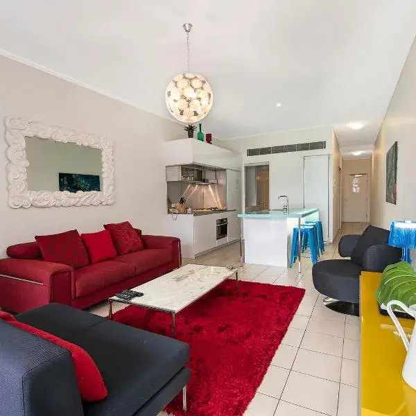 The Miro Apartments to Brisbane Airport (BNE) premium and luxurious chauffeur service