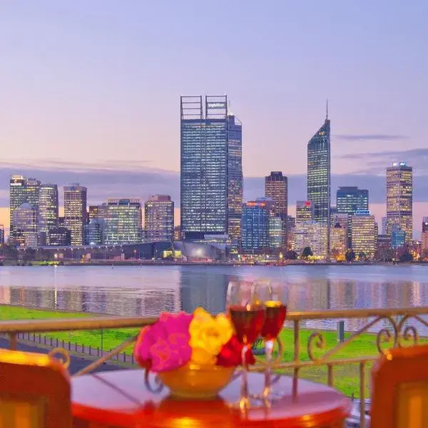 The Peninsula Riverside Serviced Apartments to Perth Airport (PER) premium and luxurious chauffeur service