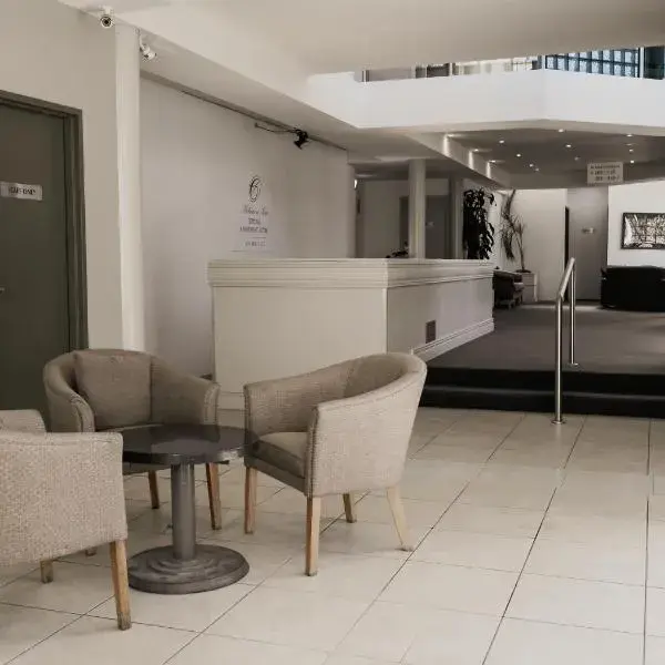 Melbourne Kew Central Apartments Official to Melbourne Airport premium and luxurious chauffeur service
