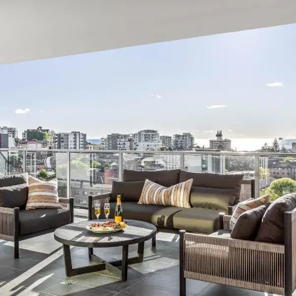 Argo Apartments to Sydney Airport (SYD) premium and luxurious chauffeur service