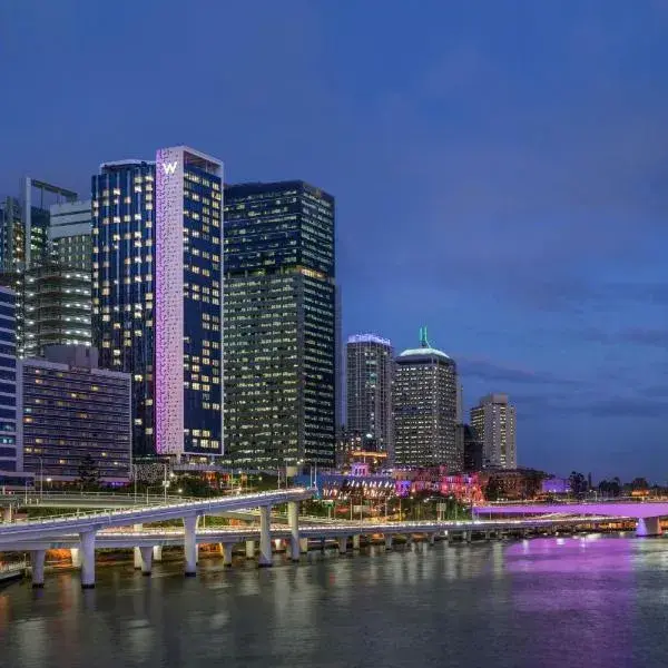 W Brisbane to Brisbane Airport (BNE) premium and luxurious chauffeur service