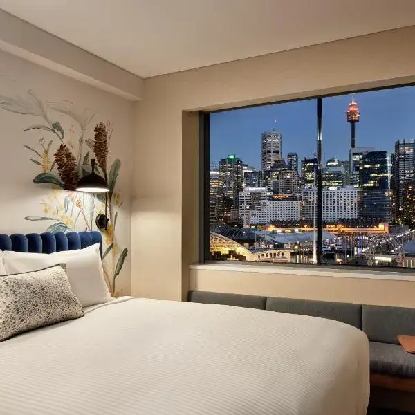 Aiden by Best Western Darling Harbour to Sydney Airport (SYD) premium and luxurious chauffeur service