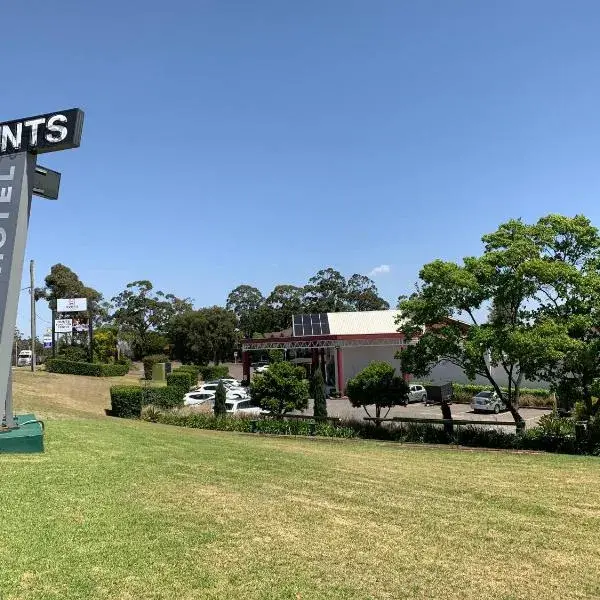 Hunts Hotel Liverpool to Sydney Airport (SYD) premium and luxurious chauffeur service