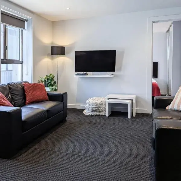 Apartments on Chapman to Melbourne Airport premium and luxurious chauffeur service