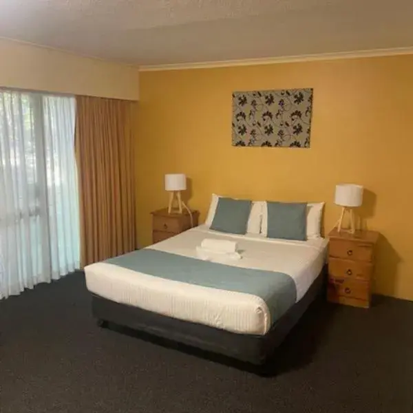 Cozy 1 Bedroom Ideal 4 Business to Brisbane Airport (BNE) premium and luxurious chauffeur service
