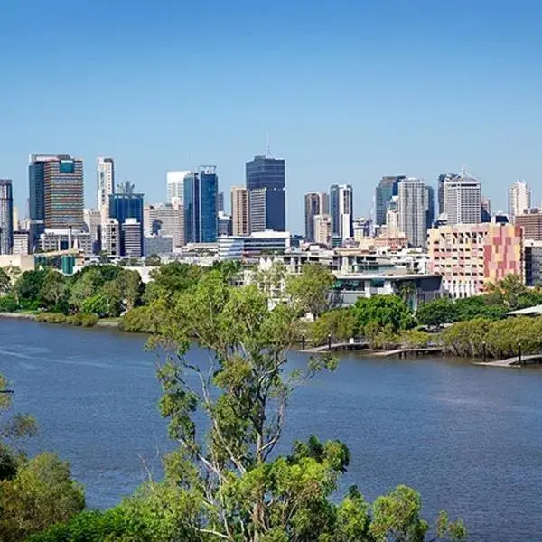 Chasely Apartment Hotel to Brisbane Airport (BNE) premium and luxurious chauffeur service