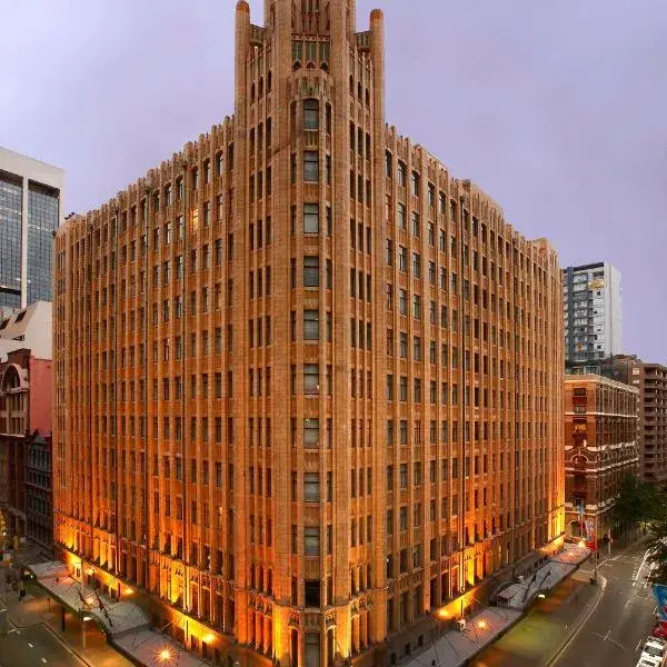 The Grace Hotel to Sydney Airport (SYD) premium and luxurious chauffeur service
